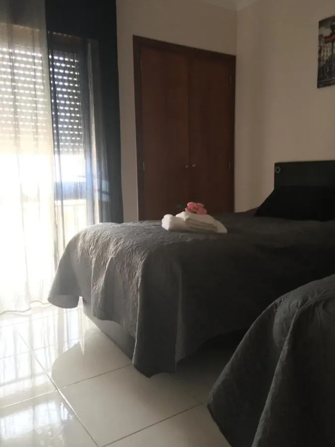 4D Praia Dos Pescadores - Casas & Papeis Armacao de Pera